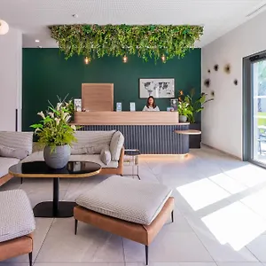 Hotel Kyriad Lyon Ouest, Limonest