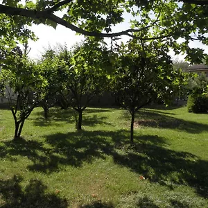 Provence Roulottes Campingplatz Barbentane